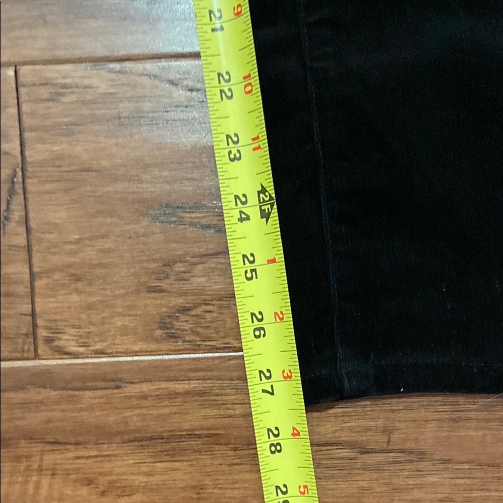 Well Worn Black Skinny Jumpsuit with Sleek Design - Picture 14 of 14